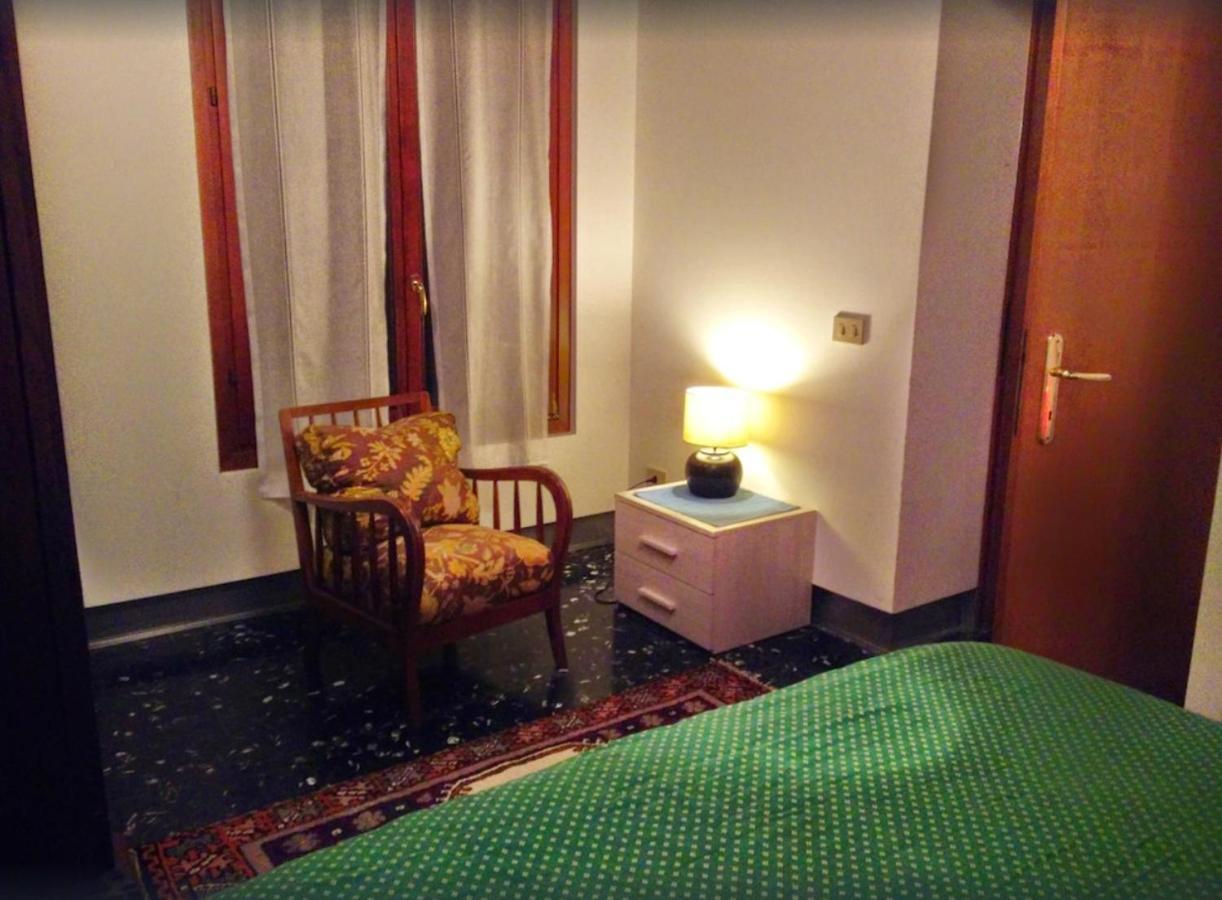 Appartamento In Palazzo Storico A Venezia Centro Luaran gambar